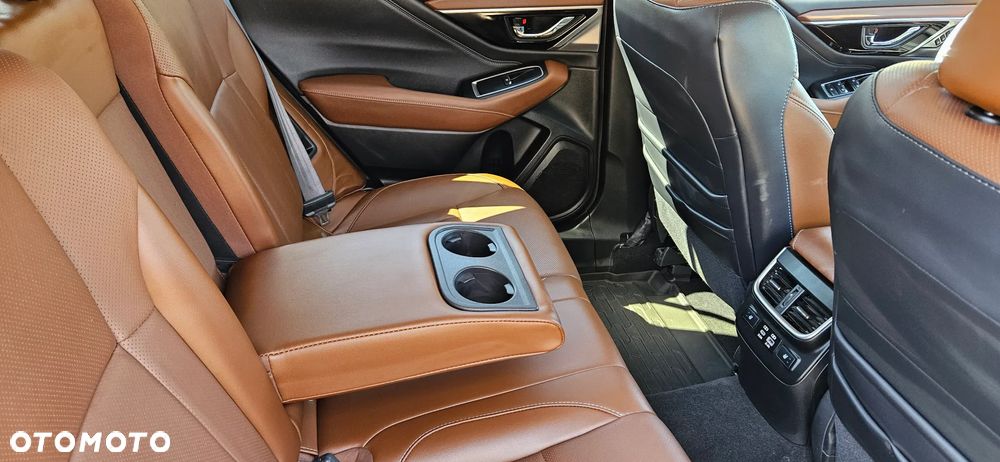 Subaru Outback 2.5i Exclusive - 15