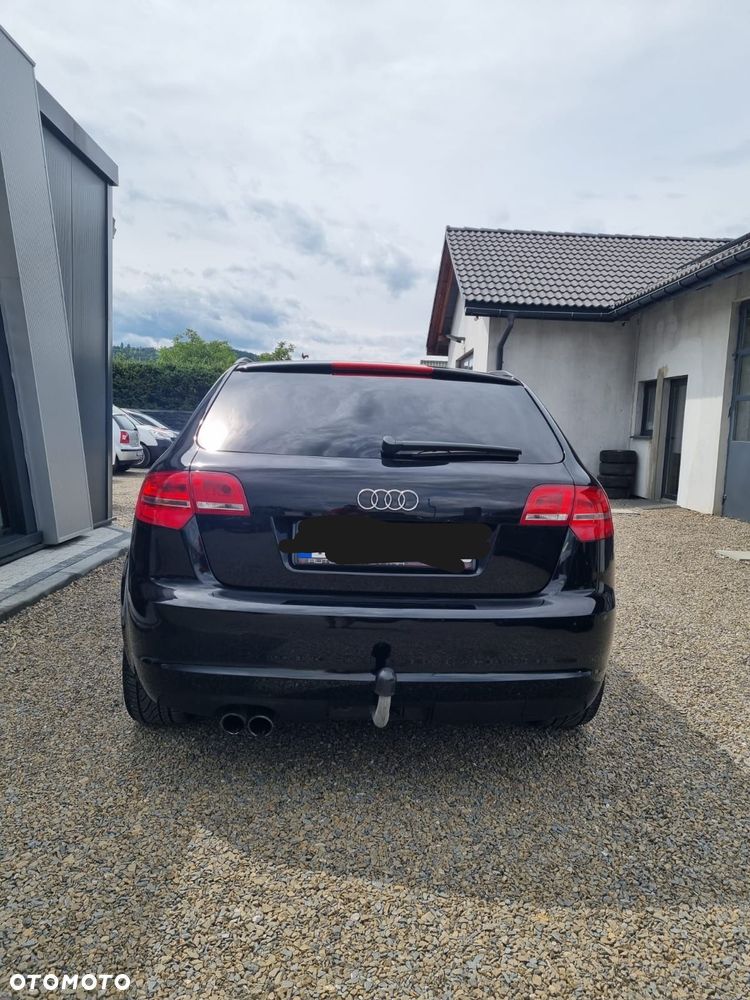 Audi A3 Sportback 2.0 TDI Ambition - 2
