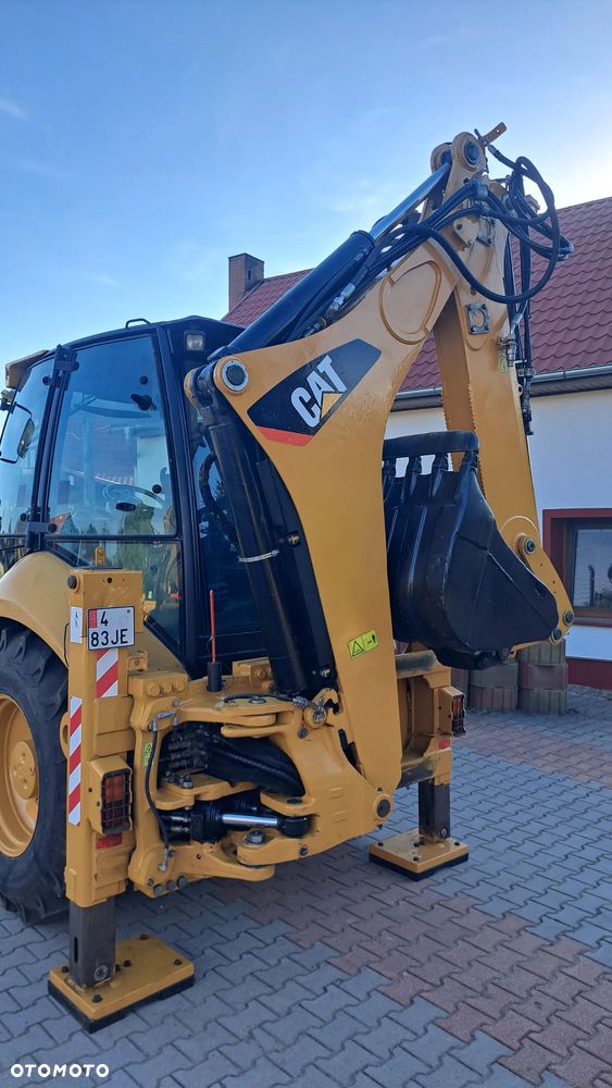 Caterpillar 432E - 4