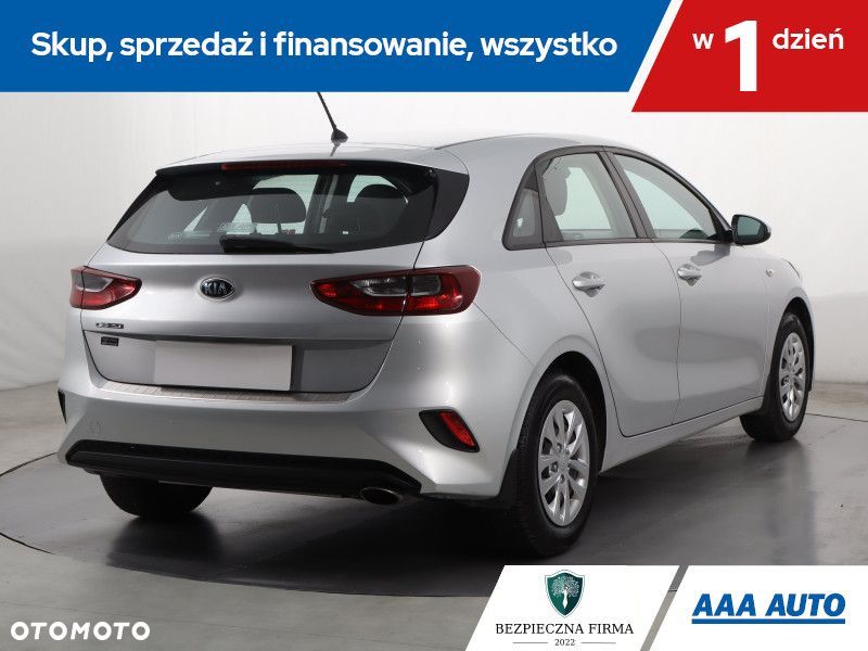 Kia Ceed - 6