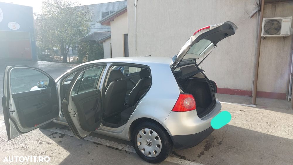 Volkswagen Golf 1.9 TDI Comfortline - 8