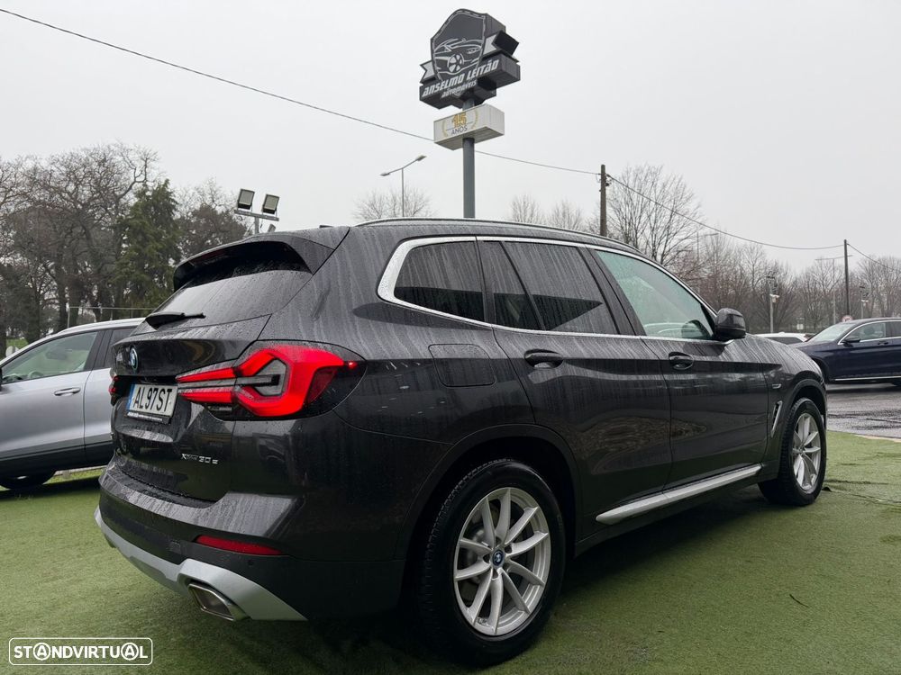 BMW X3 30 e xDrive Advantage - 1