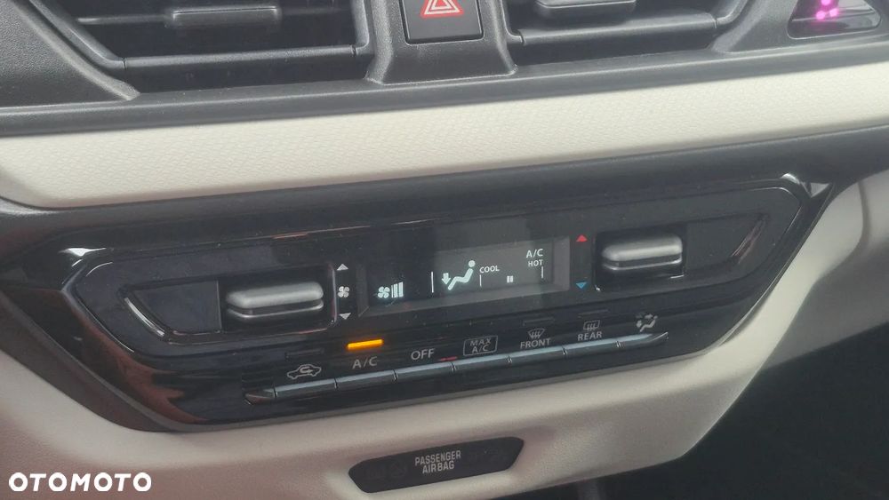 Suzuki Swift 1.2 Dualjet SHVS Premium Plus - 13