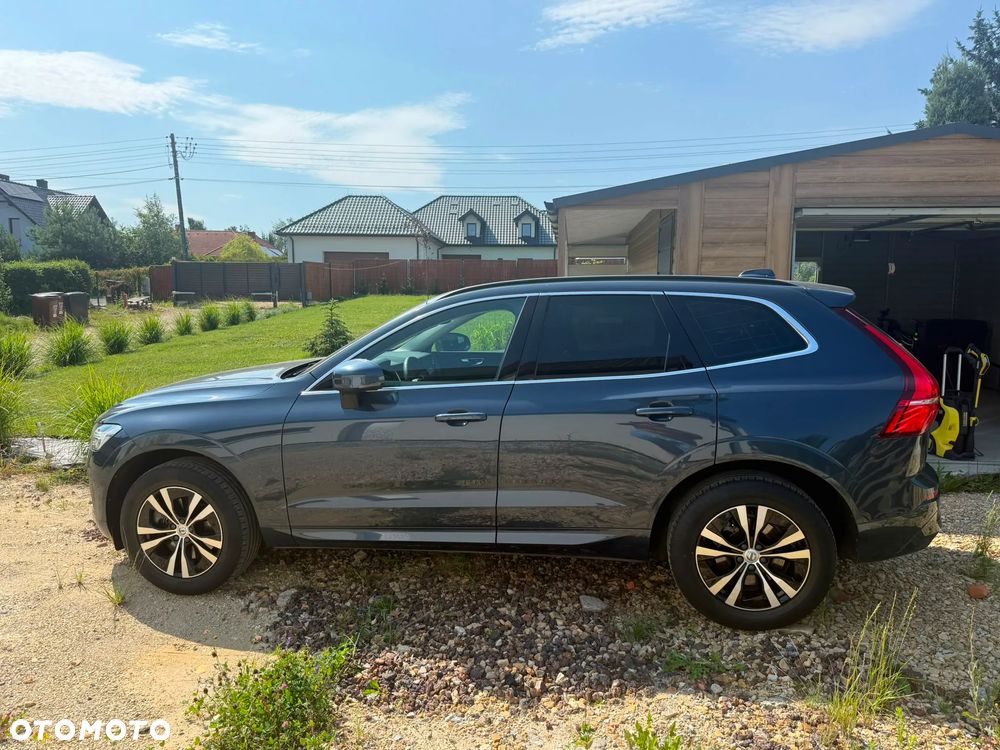 Volvo XC 60 B5 B AWD Momentum Pro - 1