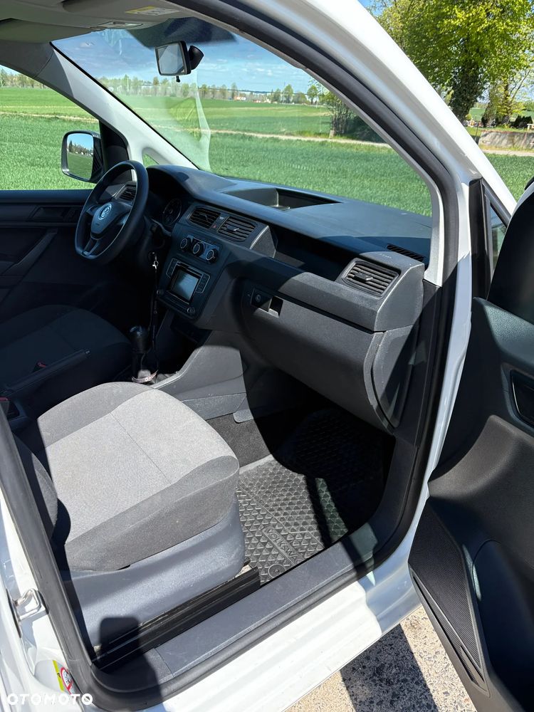Volkswagen CADDY - 13