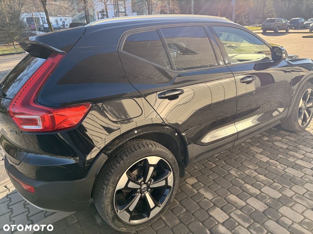 Volvo XC 40 T4 AWD Momentum - 10
