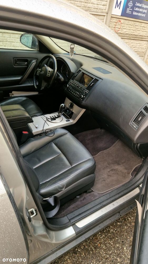 Infiniti FX - 6