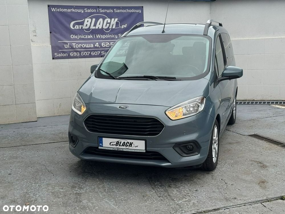 Ford Tourneo Courier - 2