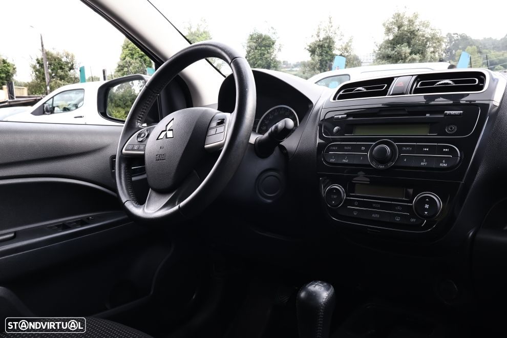 Mitsubishi Space Star 1.2 Intense - 11