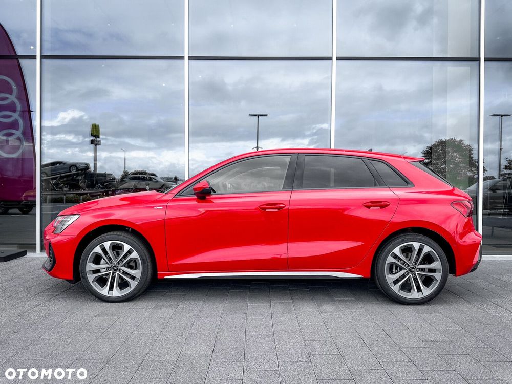 Audi A3 Sportback - 9