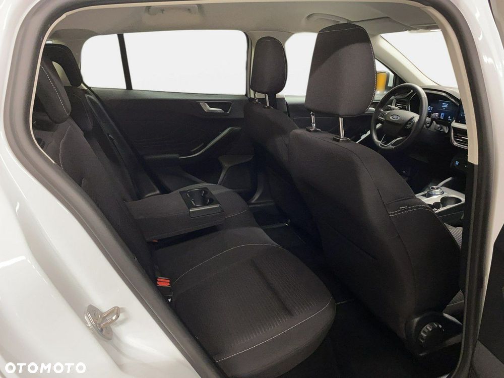 Ford Focus - 18