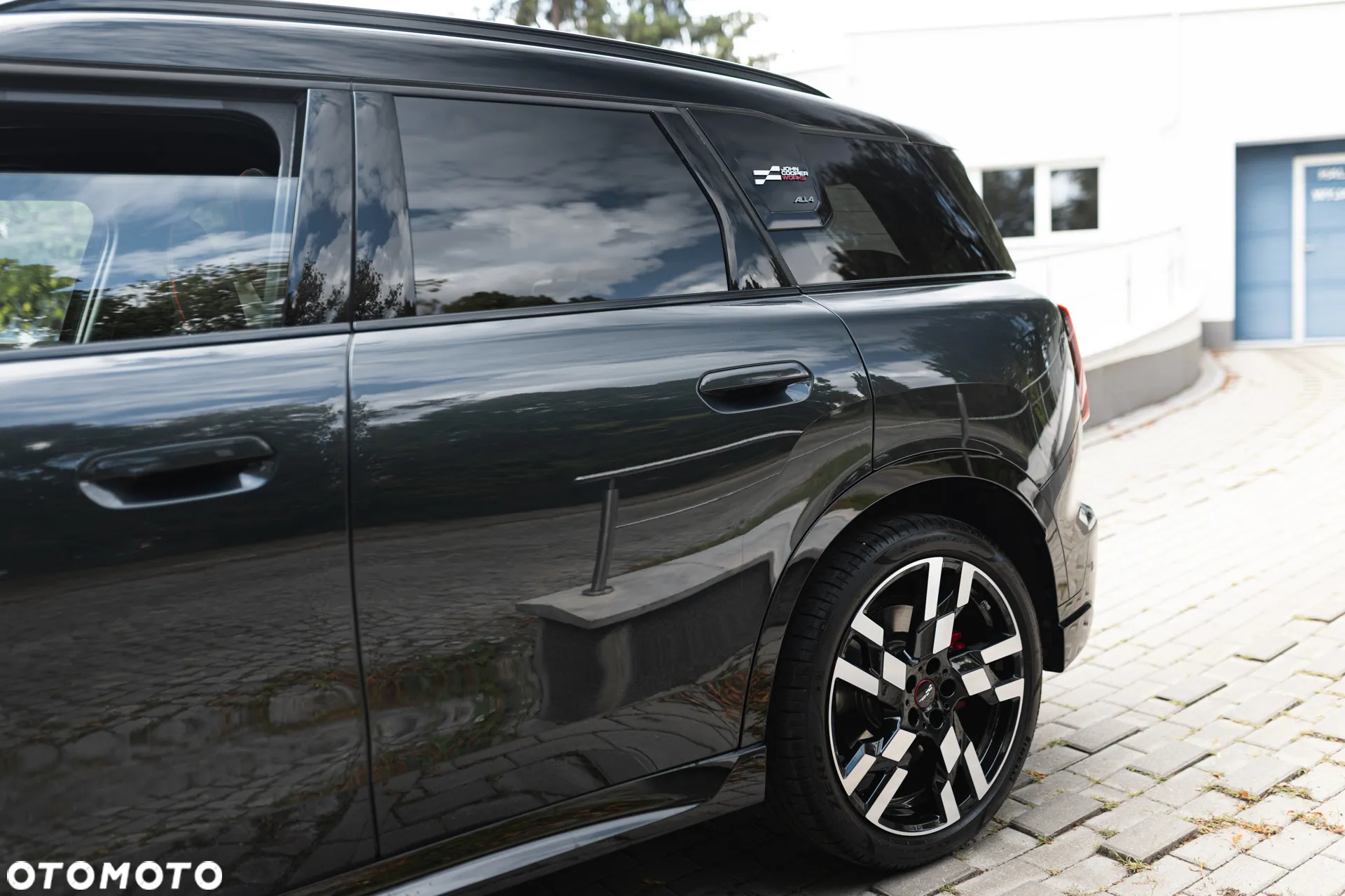 MINI Countryman Cooper S ALL4 John Cooper Works Trim - 4