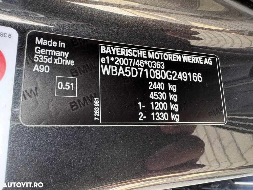 BMW Seria 5 535d xDrive AT - 27