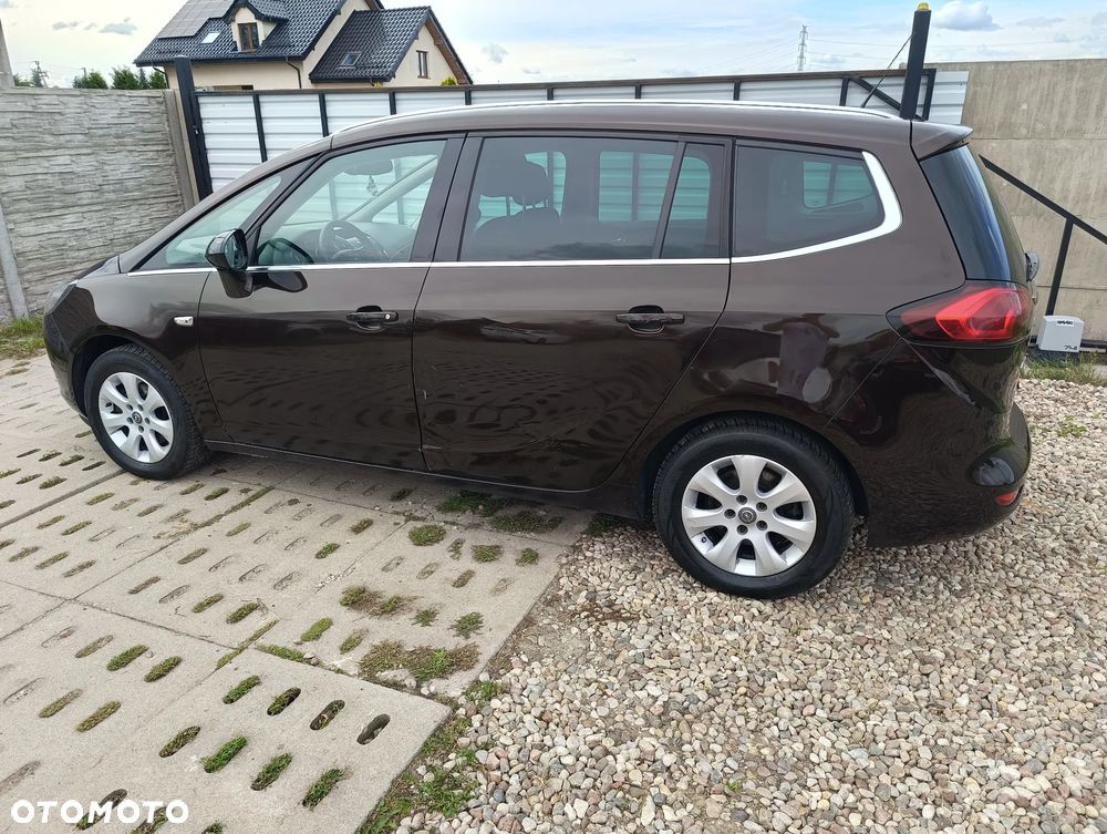 Opel Zafira Tourer 2.0 CDTI Edition - 10