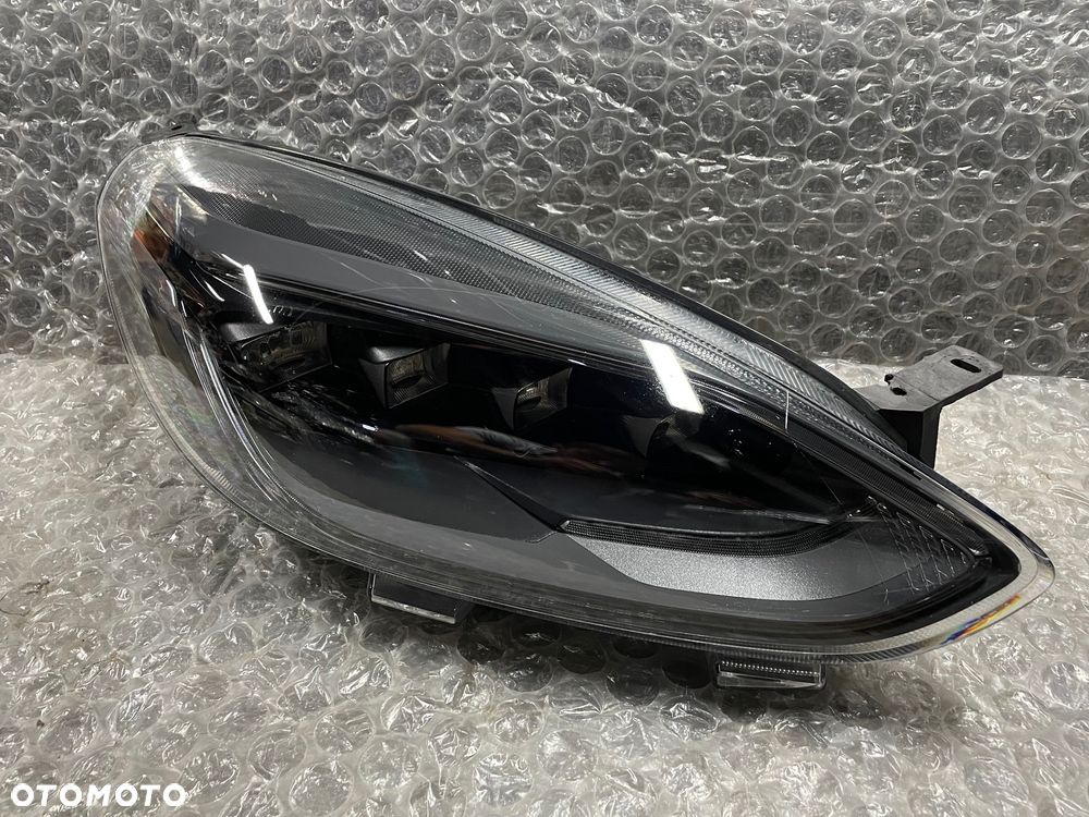 LAMPA PRAWA FULL LED FORD FIESTA MK8 CIEMNA ST LINE H1BB-13E014-CF - 6