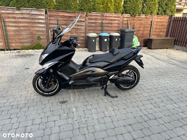 Yamaha Tmax - 35