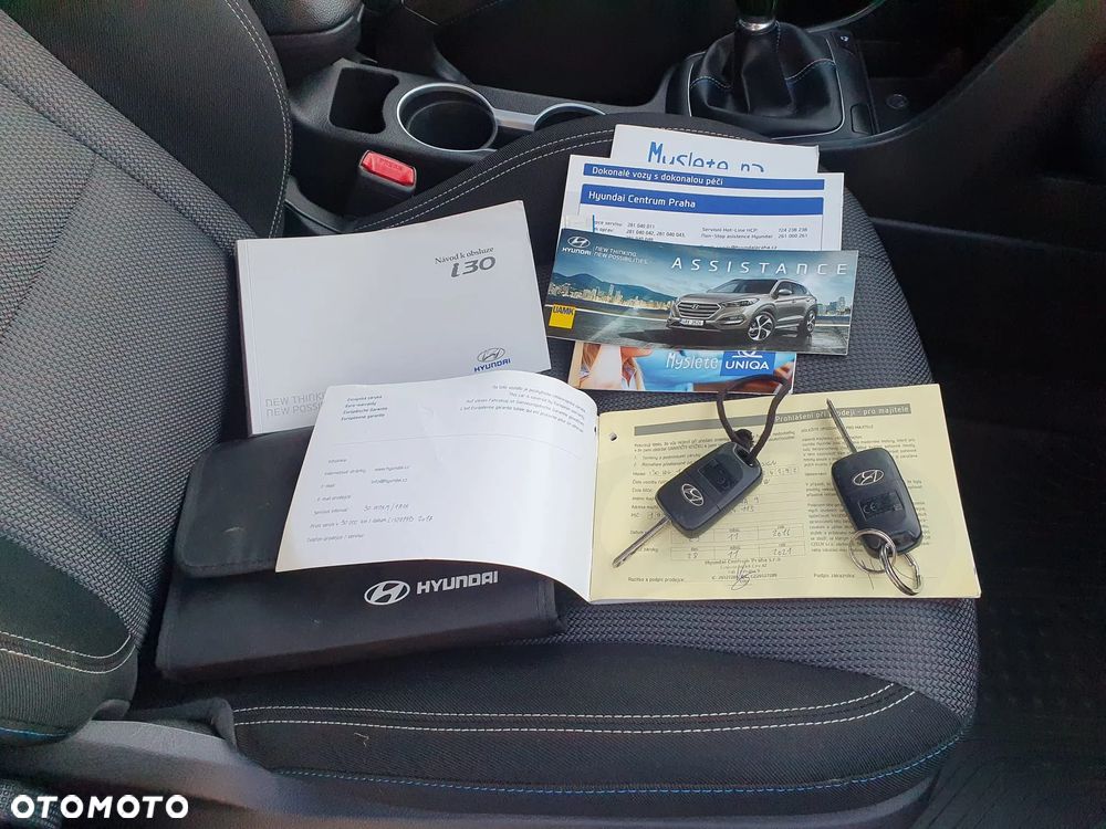 Hyundai i30 1.6 GDI BlueDrive Premium - 8