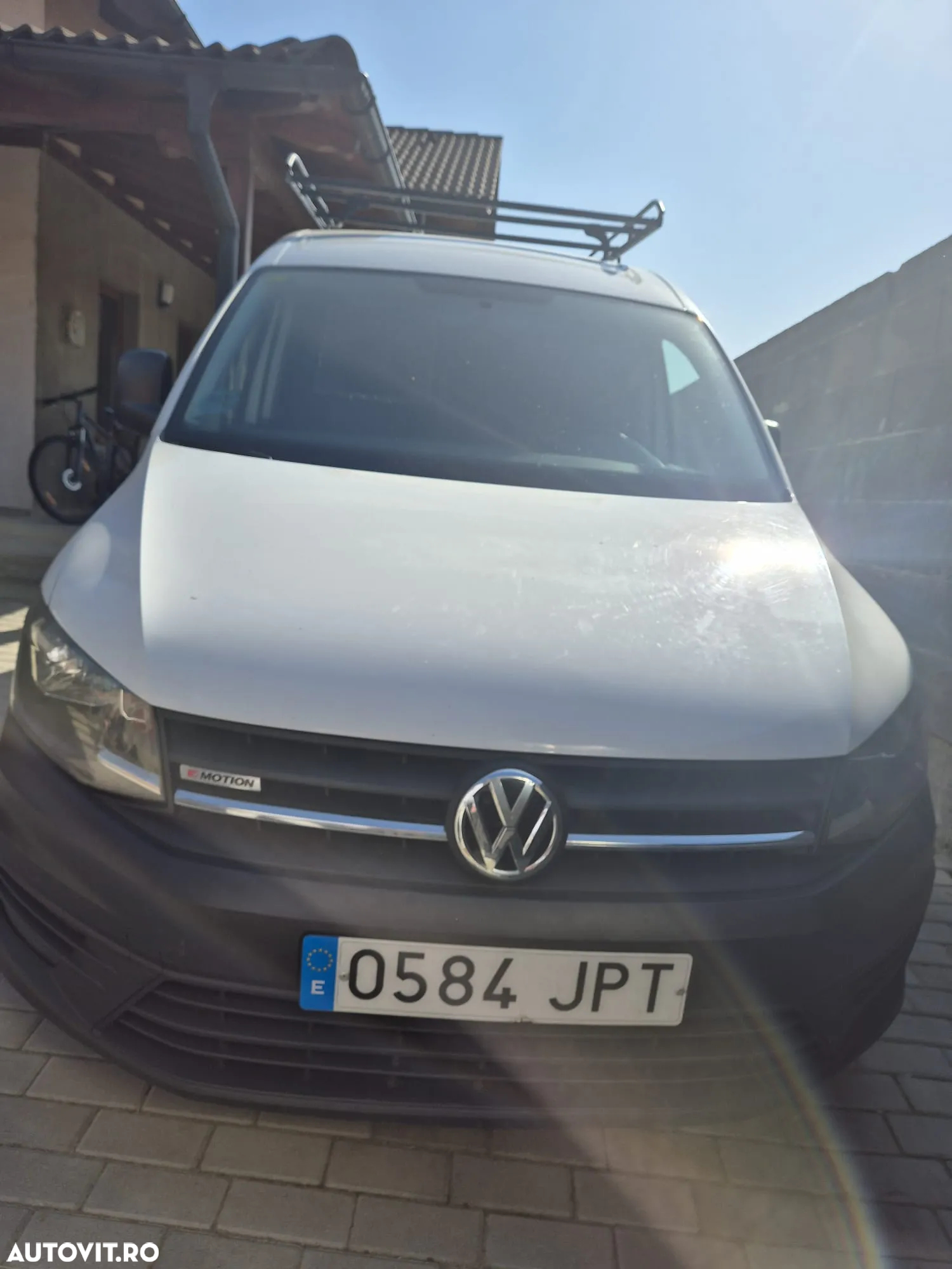 Volkswagen Caddy - 9