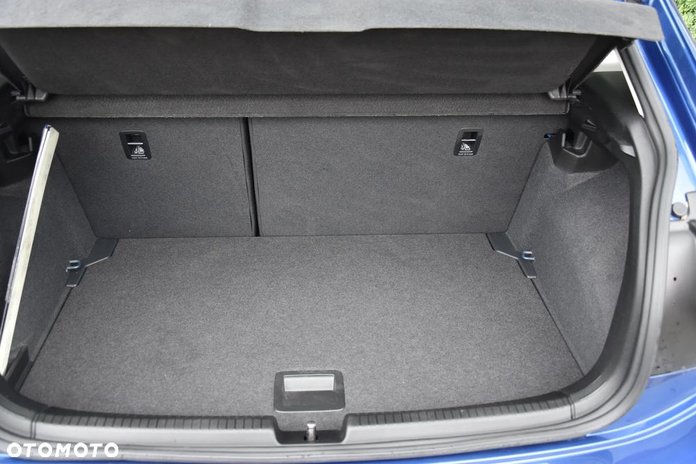 Volkswagen Polo 1.0 TSI OPF R-Line - 25