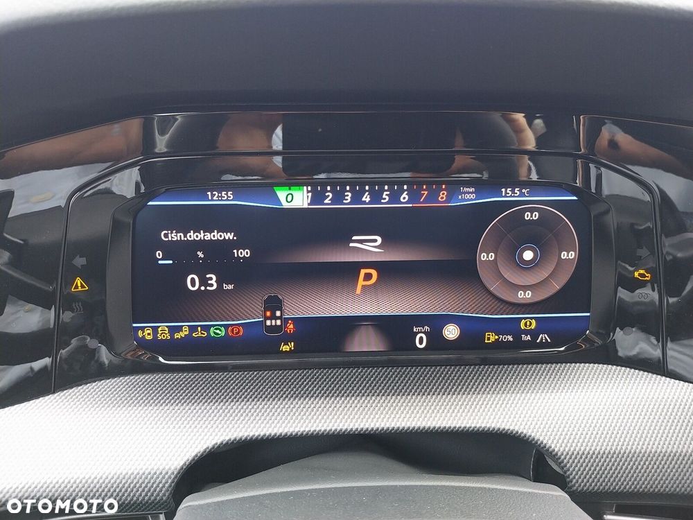 Volkswagen Golf Variant 2.0 TSI 4Motion R - 15