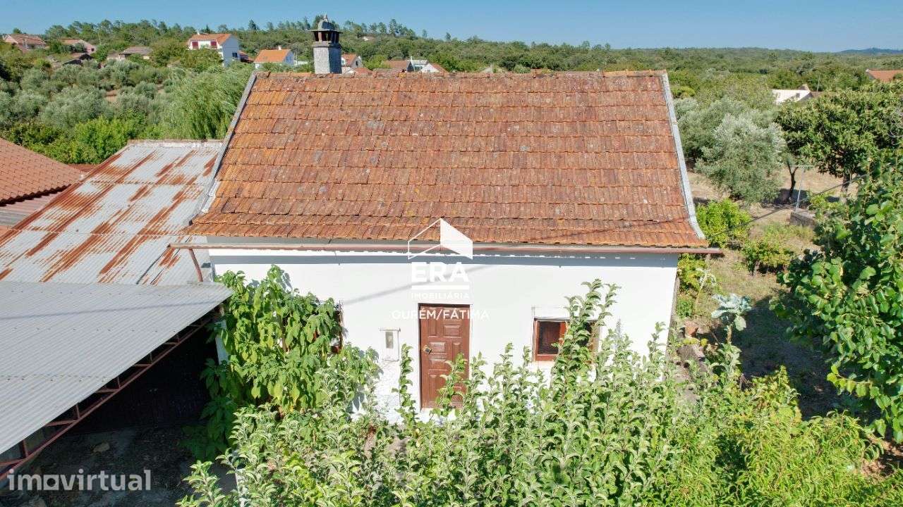 Moradia T2 em Almogadel, Ferreira do Zêzere - Grande imagem: 4/33