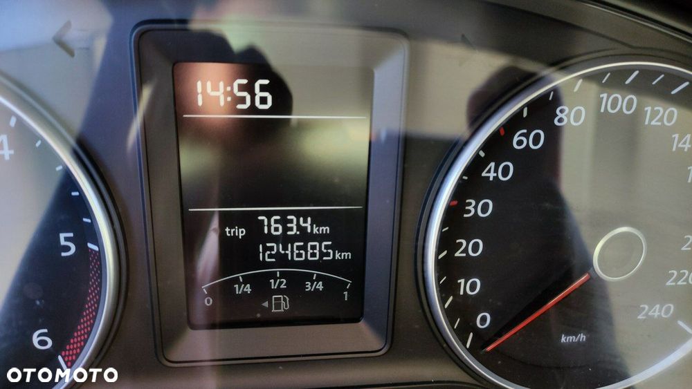 Volkswagen Transporter - 23