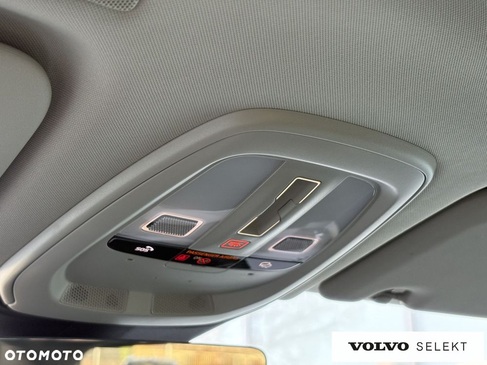 Volvo XC 60 - 32