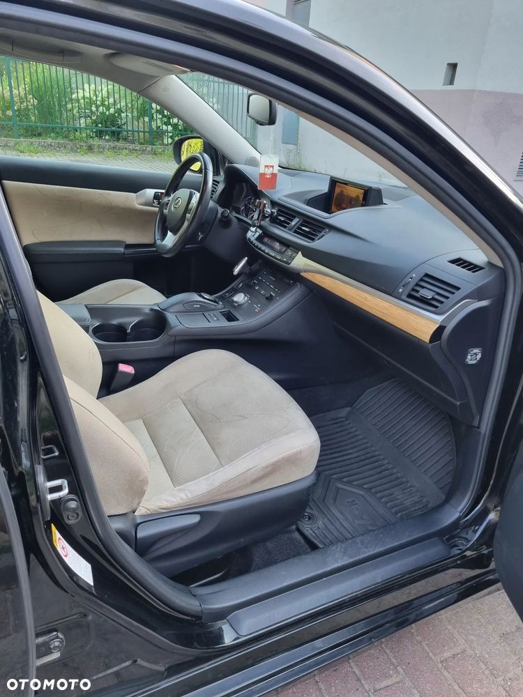 Lexus CT 200h Comfort - 14