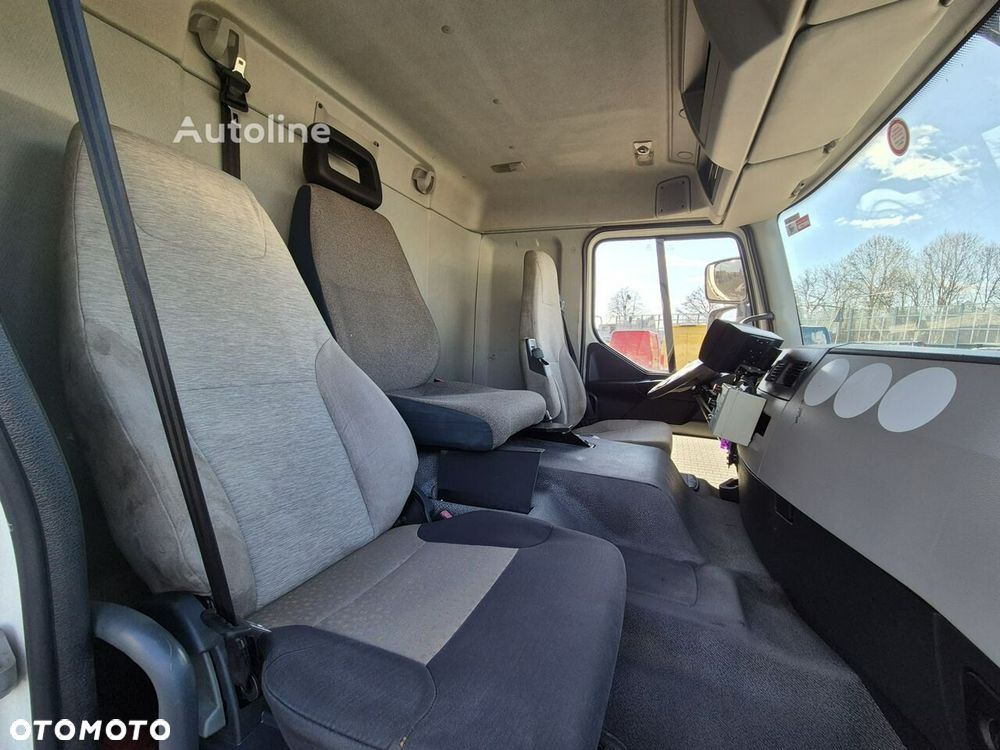 Volvo FE 280 / ŚMIECIARKA  / 2 OSIE / GEESINKNORBA / EURO 6 / NISKI PRZEBIEG / NISKIE MOTOGODZINY / BRAK RDZY / PO SERWISIE / ZABUDOWA SPRAWDZONA / BEZWYPADKOWY / 3 MIEJSCA SIEDZĄCE / 13M3 - 18