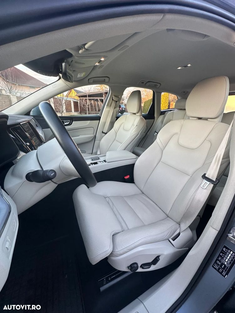 Volvo XC 60 D4 Geartronic Momentum Pro - 10