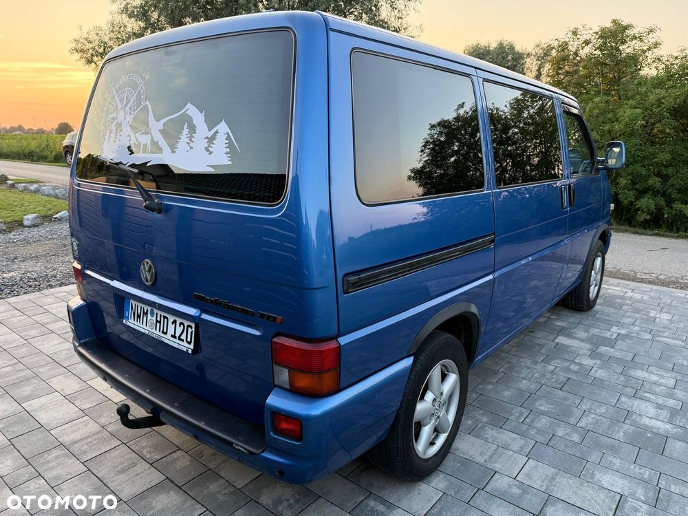 Volkswagen Multivan Standard - 16