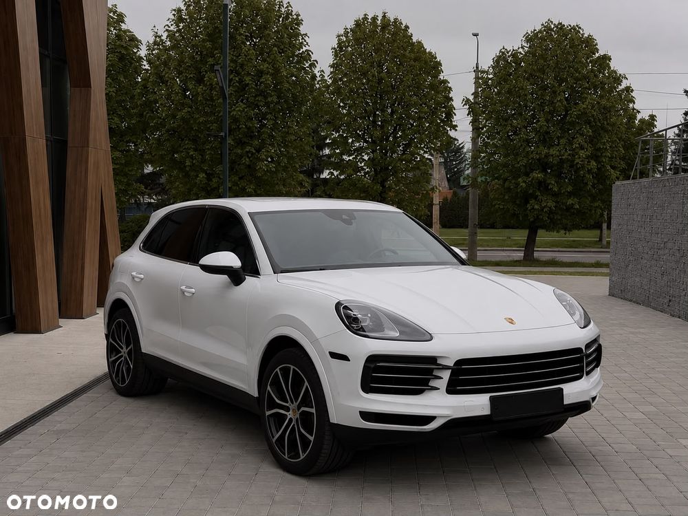 Porsche Cayenne S - 1