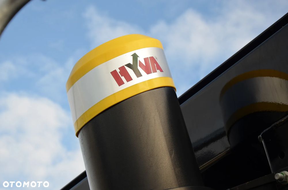 Schwarzmuller NOWA WYWROTKA 24 m3 / HARDOX / SAF / OŚ POD. / HYVA / LED / 3900 - 12