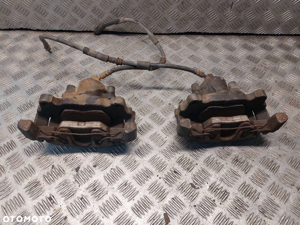 TARCZE HAMULCOWE PRZÓD + KLOCKI + ZACISKI VOLKSWAGEN TOURAN I 2.0 TDI - 6