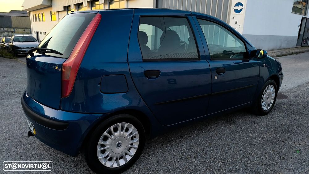 Fiat Punto 1.9 JTD HLX - 21