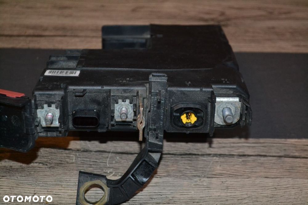 MERCEDES W204 W212 KLEMA PLUSOWA PIROTECHNICZNA NABÓJ - 3