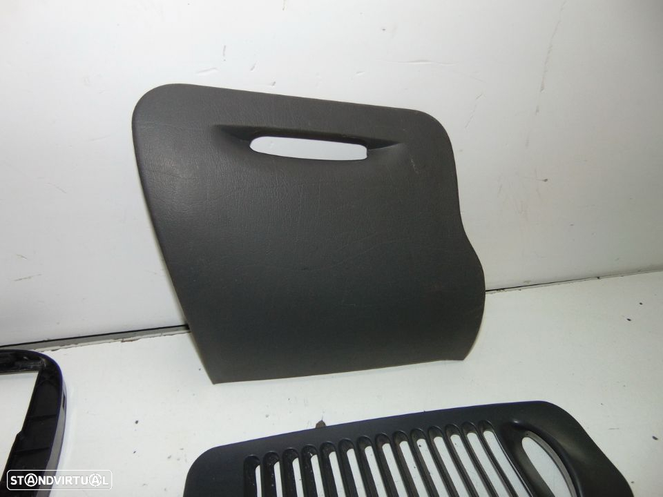 Vw sharan 7mo 98 varios plasticos - 3