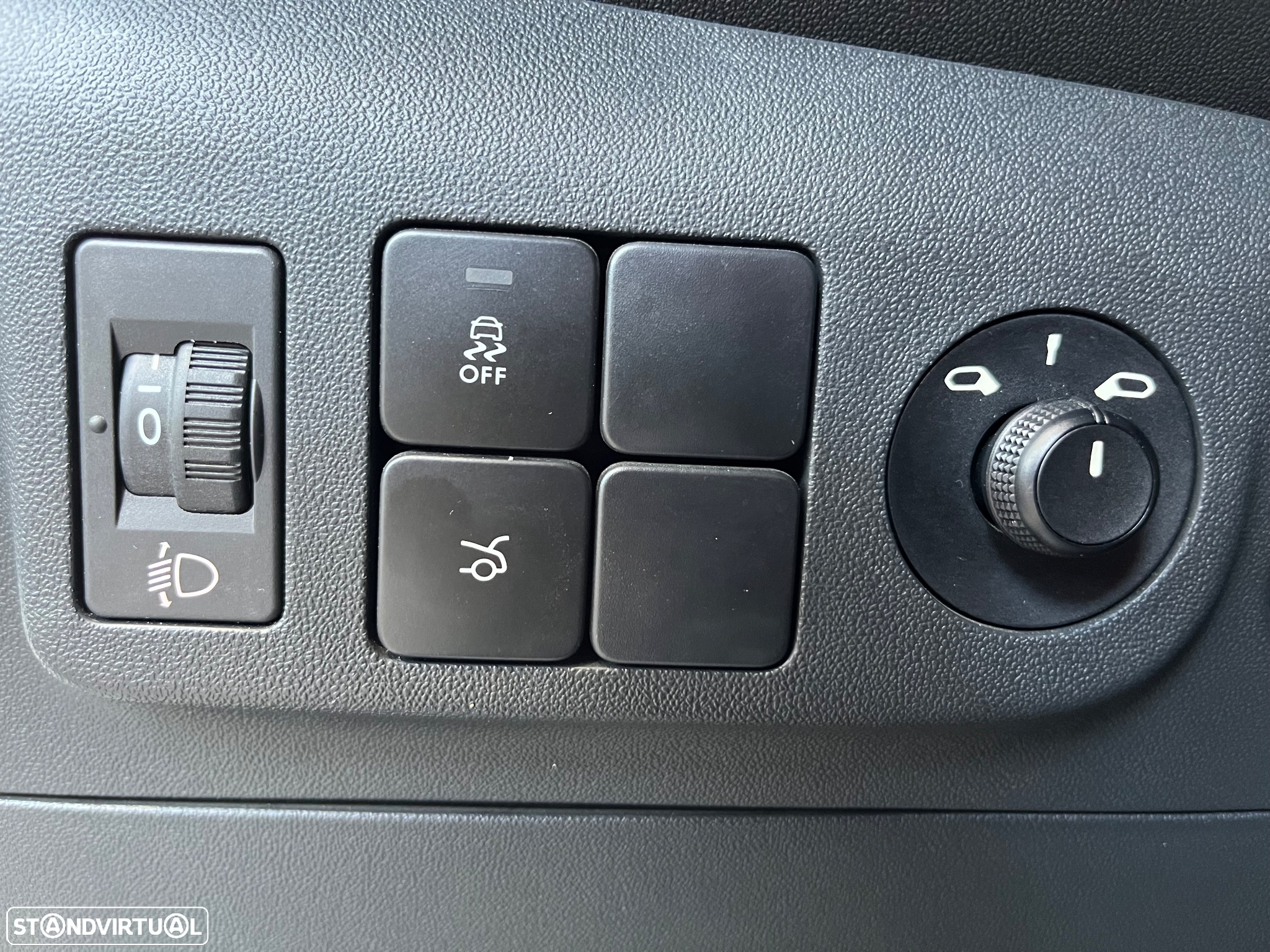 Citroën C-Elysée 1.2 PureTech Exclusive - 8