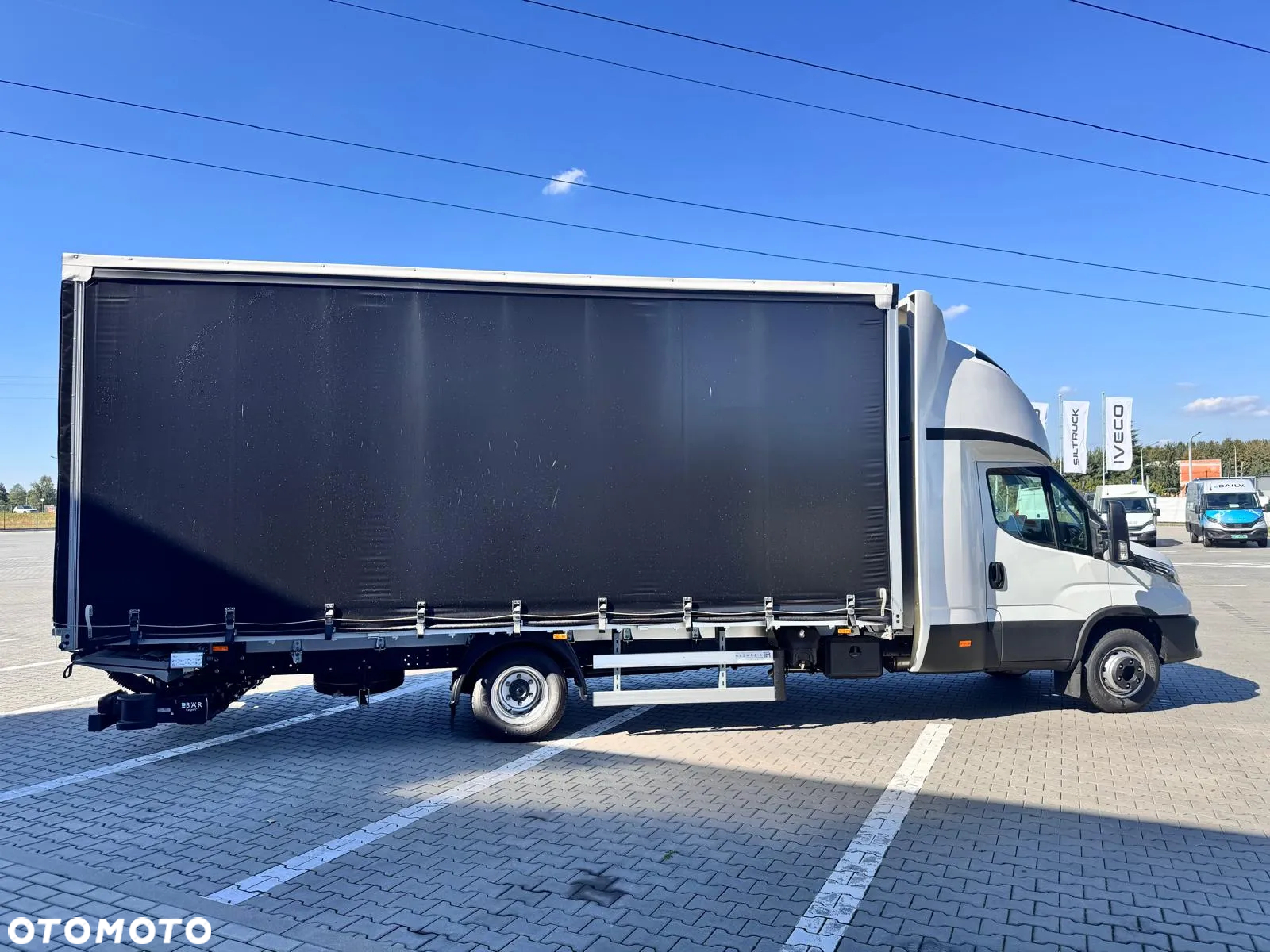 Iveco Daily 70C21HA8/P Plandeka z Windą - 2