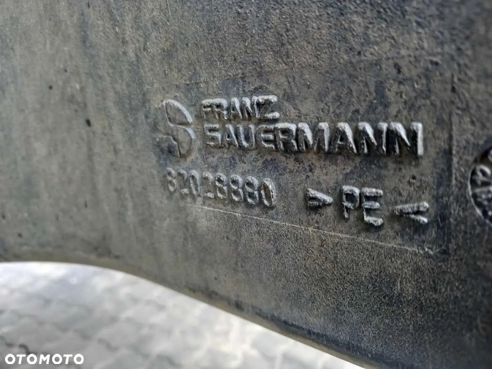 Zbiornik paliwa prawy New Holland TM175 - 2