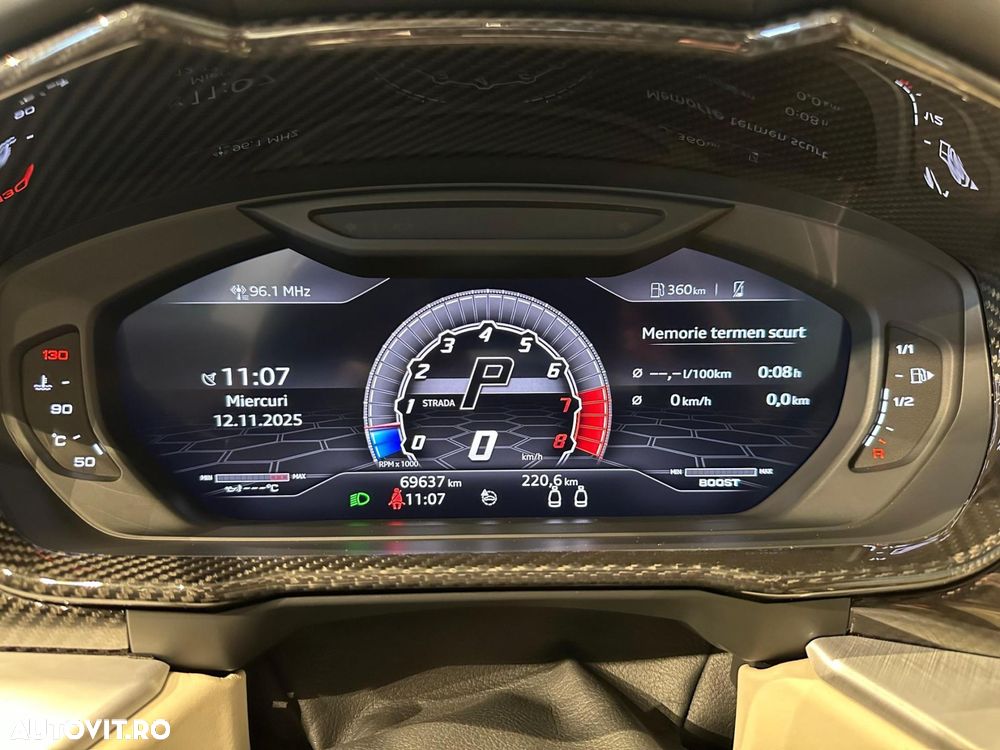 Lamborghini URUS - 27