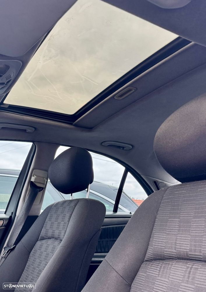 Mercedes-Benz C 220 - 10