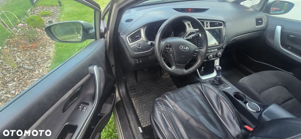 Kia Ceed 1.6 GDI M - 9