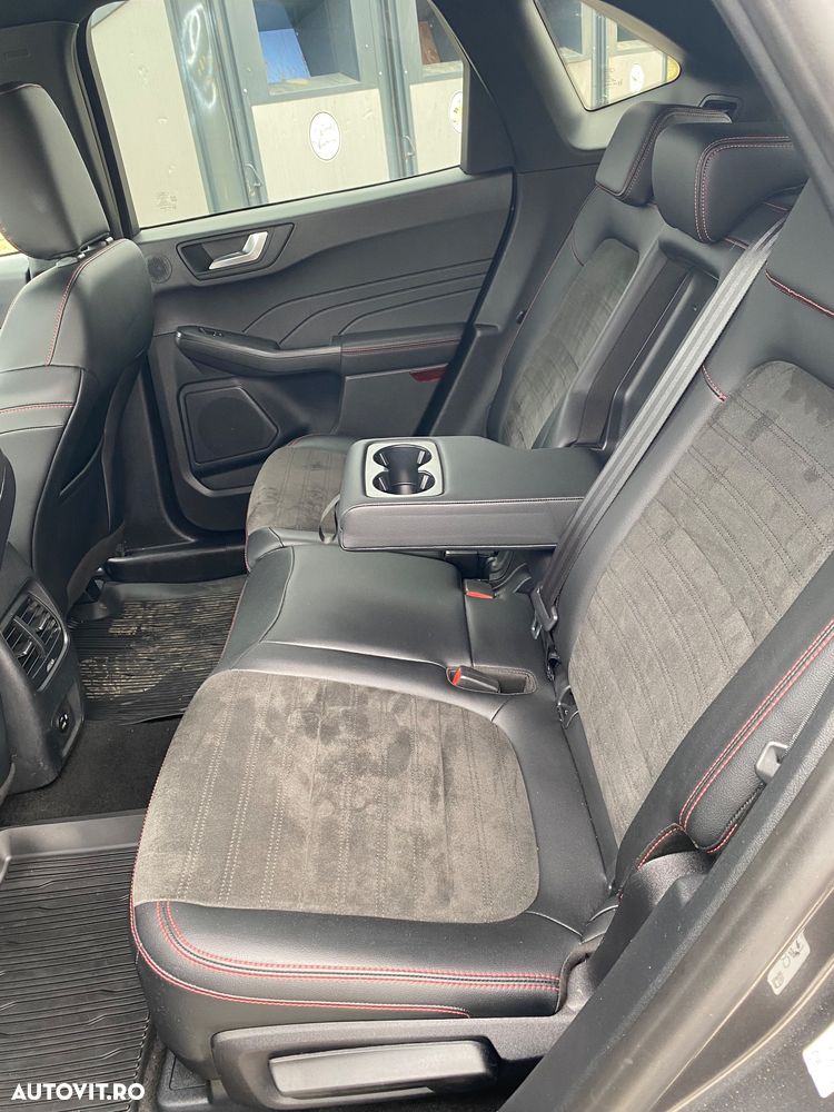 Ford Kuga 2.5 Duratec FHEV ST-LINE X - 15