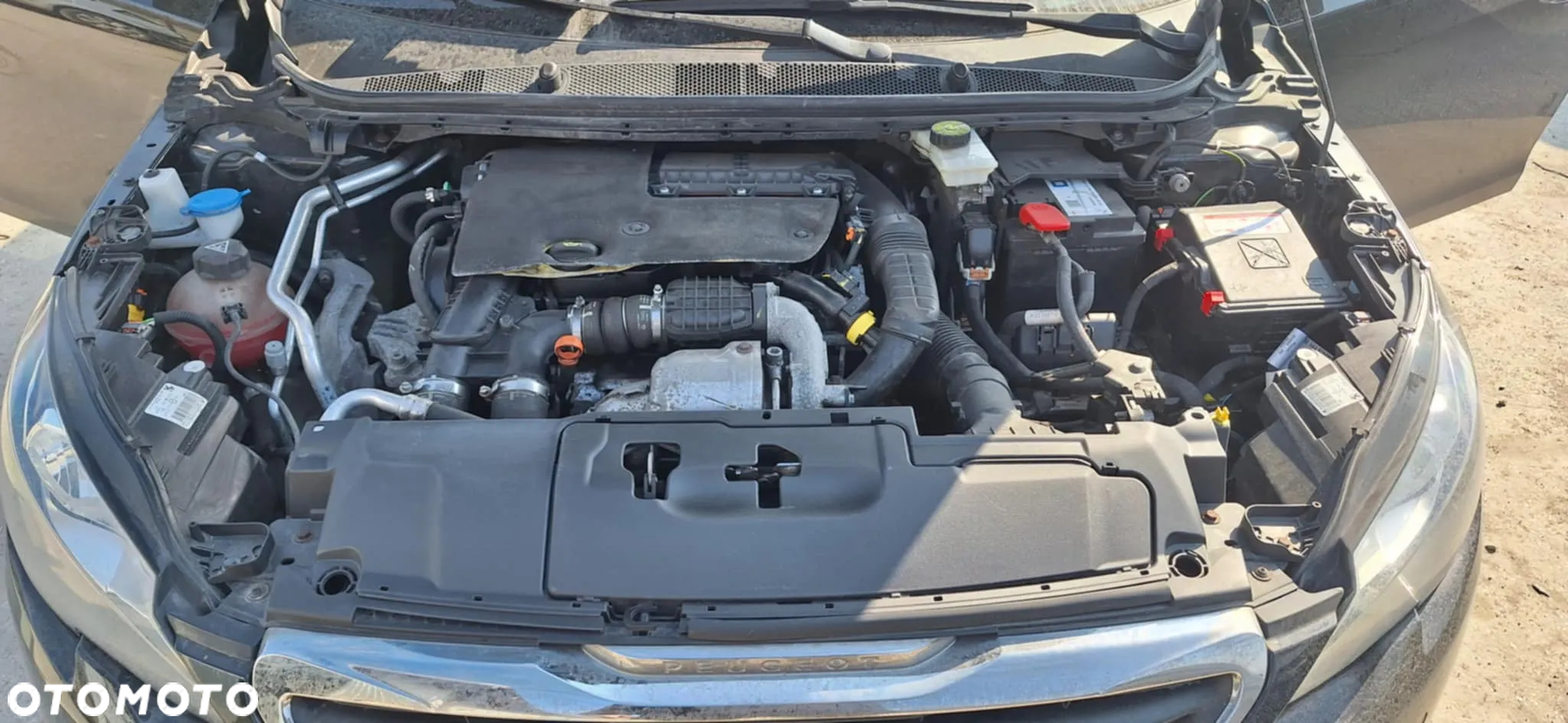 PEUGEOT 308 T9 II fotel prawy lewy przód - 9