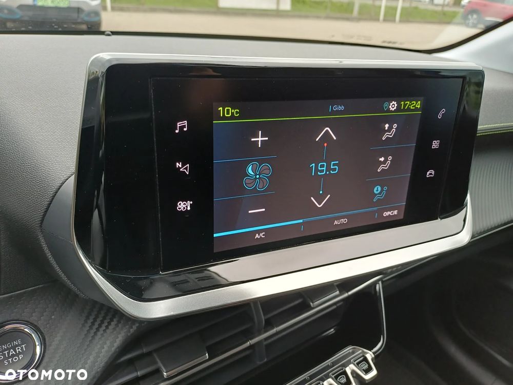 Peugeot 208 Allure Pack - 22