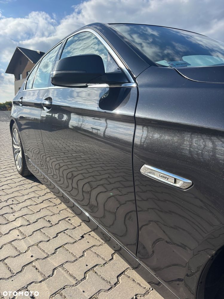 BMW Seria 5 530d xDrive Luxury Line - 5