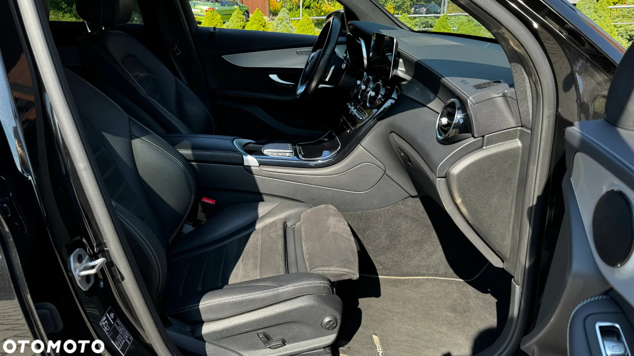 Mercedes-Benz GLC Coupe 300 e 4-Matic - 24