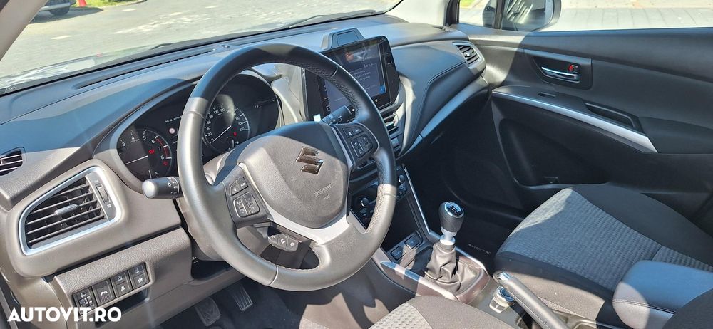 Suzuki S-Cross 1.4 Boosterjet 6MT AllGrip MHEV Passion - 6