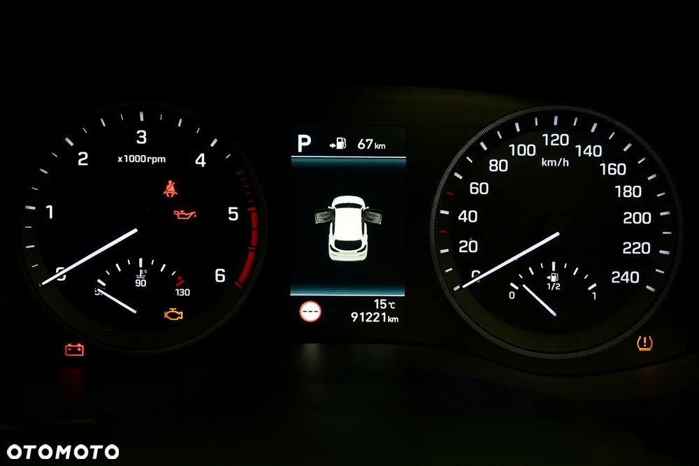 Hyundai Tucson blue 1.6 CRDi 2WD DCT Premium - 27